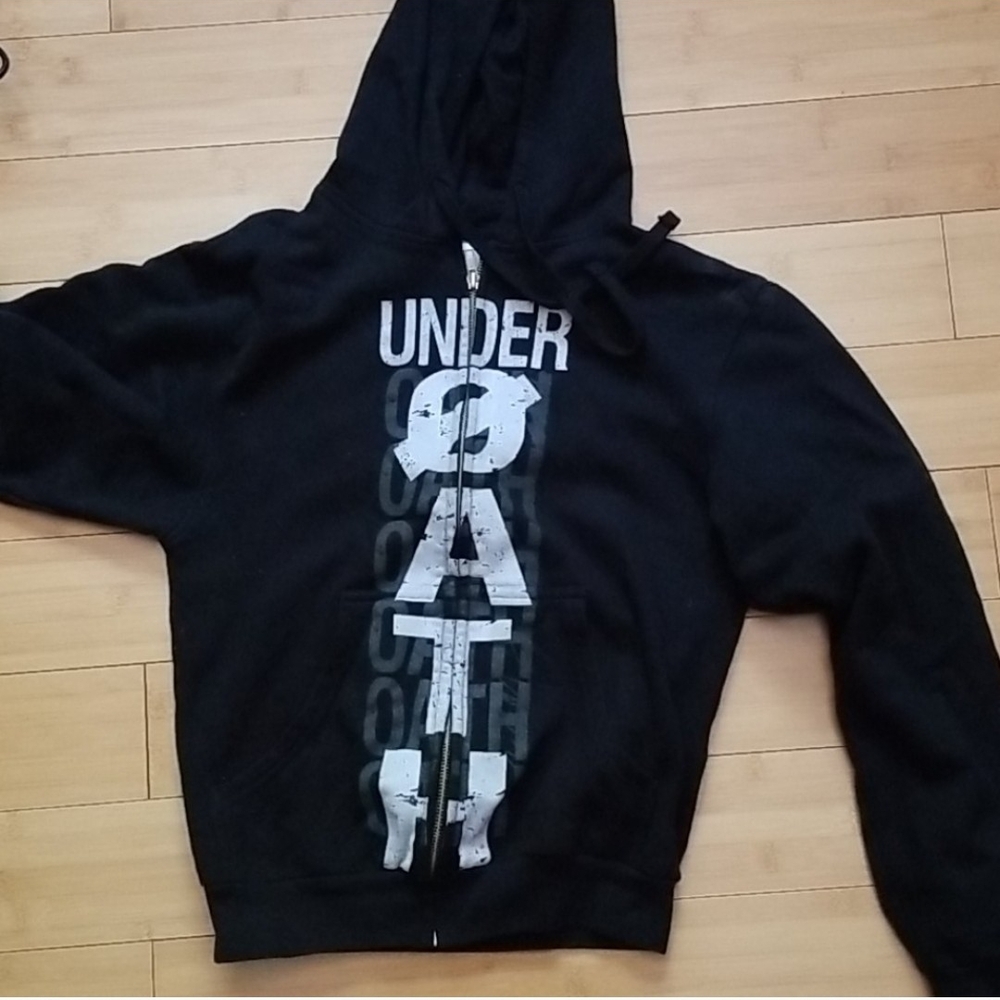 UNDEROATH HOODIE